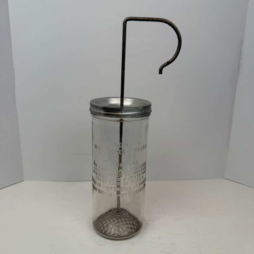 Vintage Wesson Oil Mayonnaise Maker Glass Jar with Metal Plunger Recipe 1 Pint
